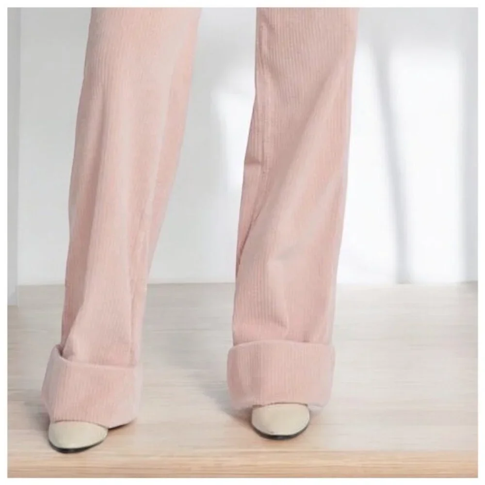 NWT 7 For All Mankind Corduroy Easy Trouser In Cameo Rose, size 28 - Picture 3 of 11